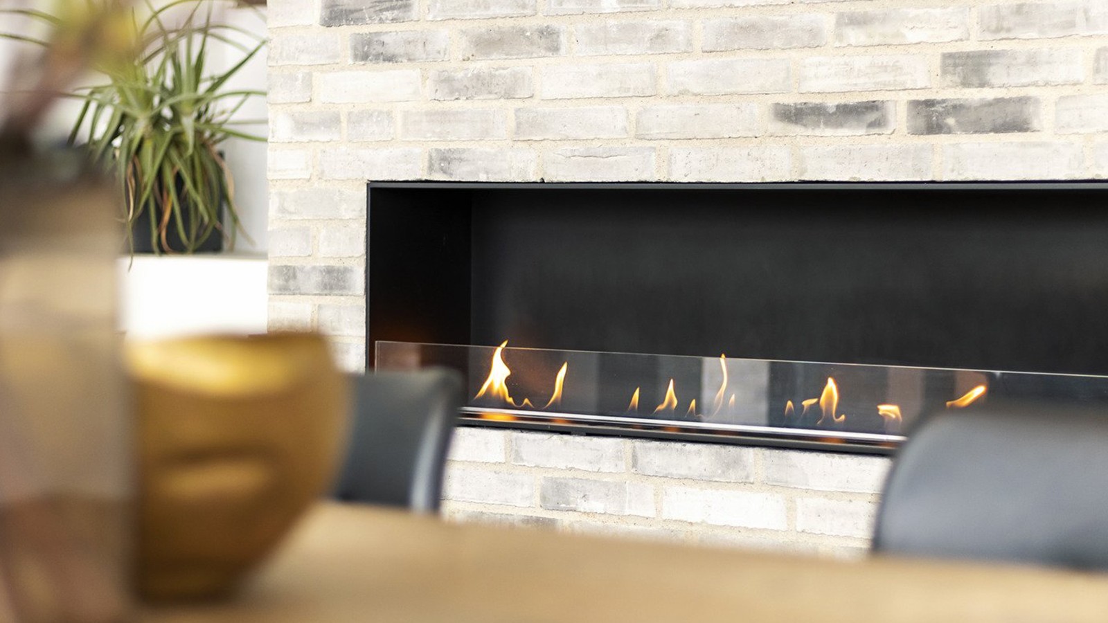 MONTREAL - FRONT BIOETHANOL FIREPLACE